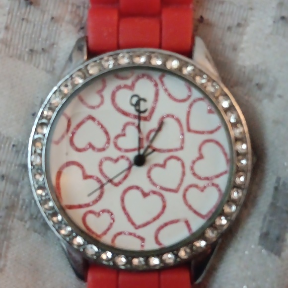 Valentines Day watch - Picture 2 of 2